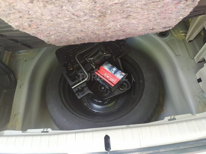 Toyota Prius 2013, 336,353 km - 1.8 l - Bakı