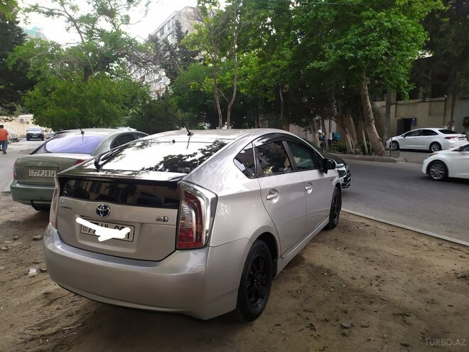 Toyota Prius 2013, 336,353 km - 1.8 l - Bakı