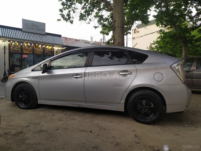 Toyota Prius 2013, 336,353 km - 1.8 l - Bakı