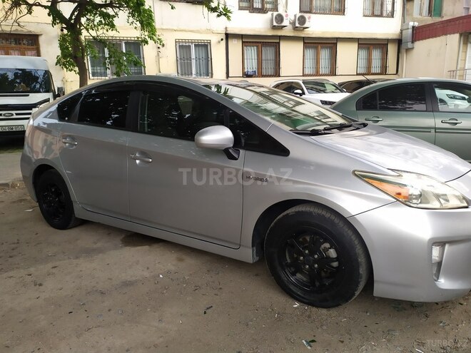 Toyota Prius 2013, 336,353 km - 1.8 l - Bakı