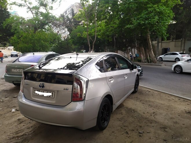 Toyota Prius 2013, 336,353 km - 1.8 l - Bakı