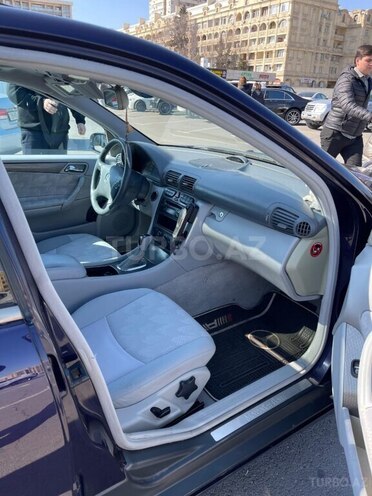 Mercedes C 240 2002, 300,000 km - 2.4 l - Bakı
