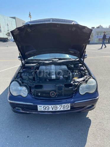 Mercedes C 240 2002, 300,000 km - 2.4 l - Bakı