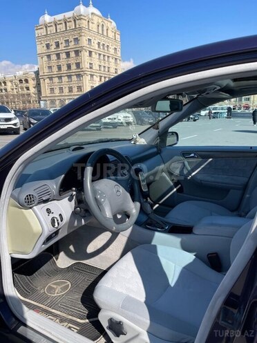Mercedes C 240 2002, 300,000 km - 2.4 l - Bakı