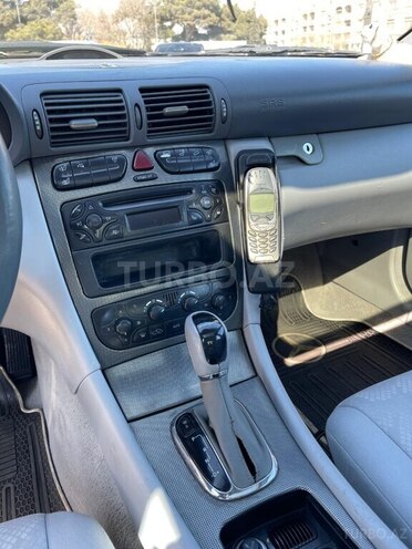 Mercedes C 240 2002, 300,000 km - 2.4 l - Bakı