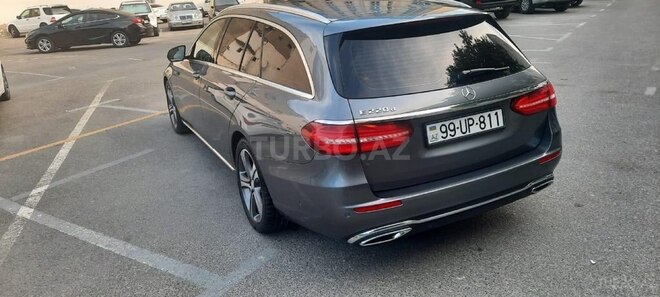 Mercedes E 220 d 2016, 295,000 km - 2.0 l - Bakı