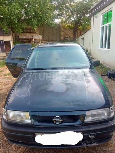 Opel Vectra 1994, 144,771 km - 2.0 l - Tovuz