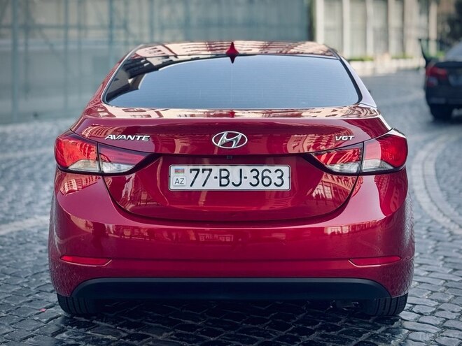 Hyundai Avante 2015, 202,500 km - 1.6 l - Bakı