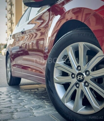 Hyundai Avante 2015, 202,500 km - 1.6 l - Bakı