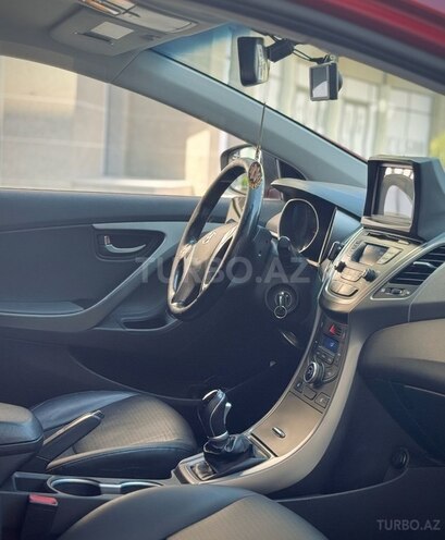 Hyundai Avante 2015, 202,500 km - 1.6 l - Bakı