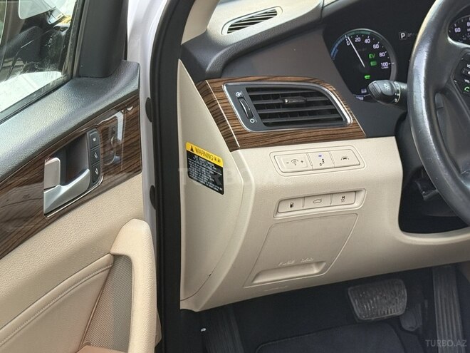 Hyundai Sonata 2015, 188,293 km - 2.0 l - Sumqayıt