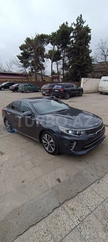 Kia K5 2016, 198,000 km - 1.7 l - Quba