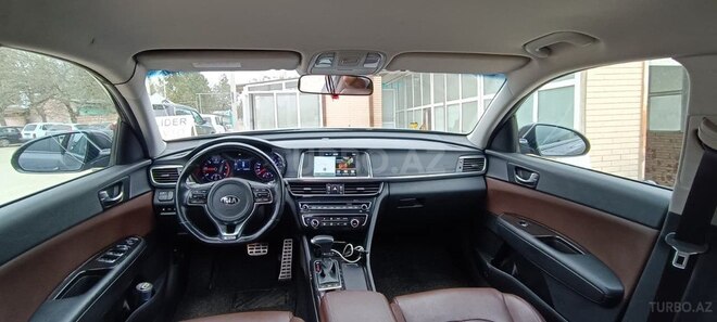 Kia K5 2016, 198,000 km - 1.7 l - Quba