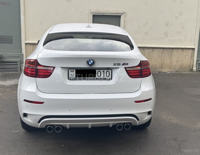 BMW X6 M 2012, 135,500 km - 4.4 л - Bakı