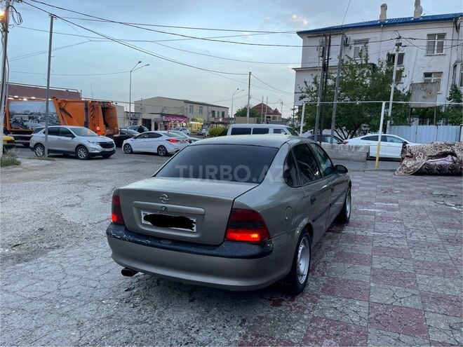 Opel Vectra 1996, 280,000 km - 2.0 l - Bakı
