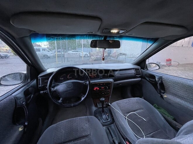 Opel Vectra 1996, 280,000 km - 2.0 l - Bakı