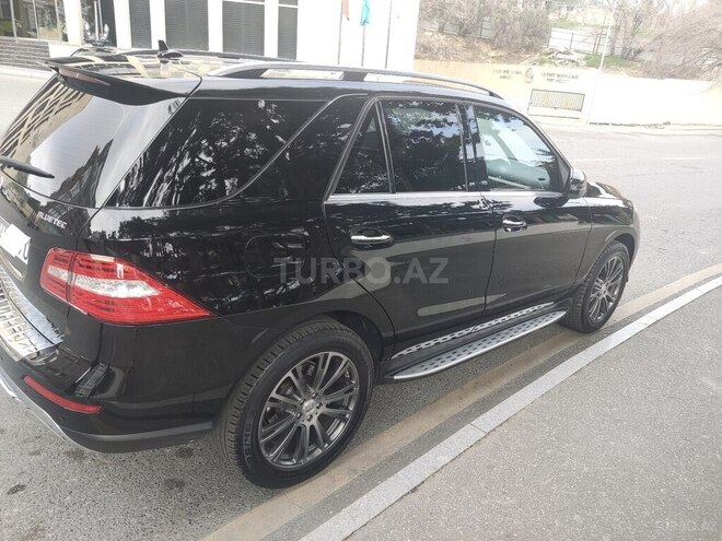 Mercedes ML 250 4MATIC 2014, 172,000 km - 2.2 l - Bakı