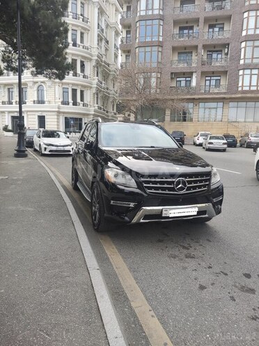Mercedes ML 250 4MATIC 2014, 172,000 km - 2.2 l - Bakı