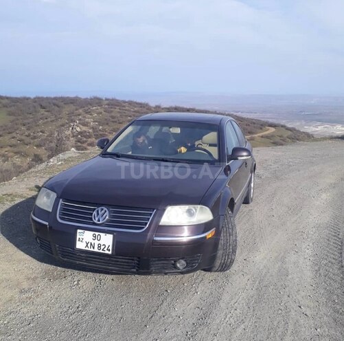 Volkswagen Passat 2003, 328,561 km - 1.8 l - Şəmkir