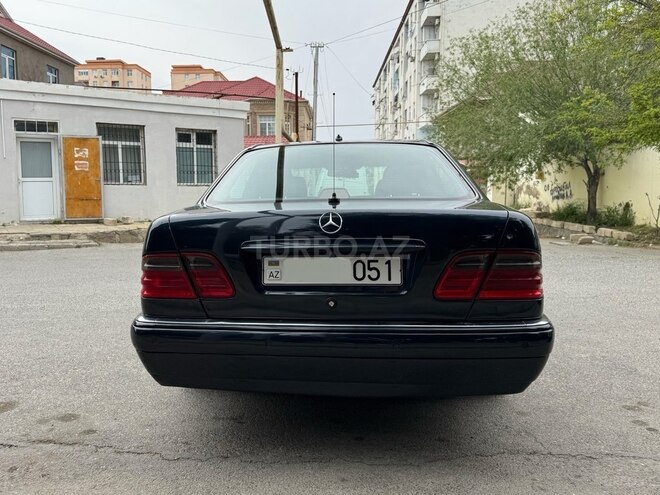 Mercedes E 280 1998, 90,000 km - 2.8 l - Bakı