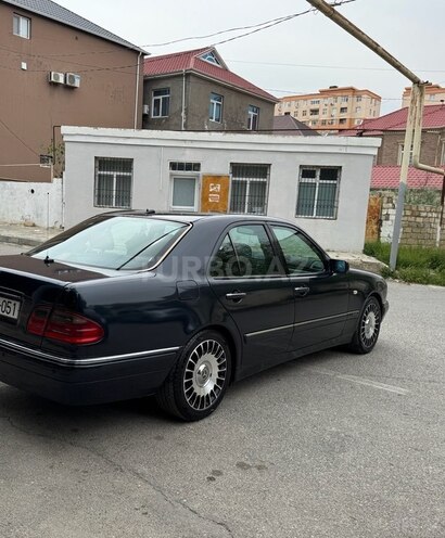 Mercedes E 280 1998, 90,000 km - 2.8 l - Bakı