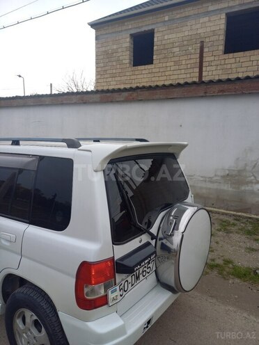 Mitsubishi Pajero io 2000, 300,000 km - 1.8 l - Şirvan
