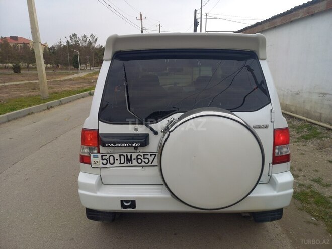 Mitsubishi Pajero io 2000, 300,000 km - 1.8 l - Şirvan