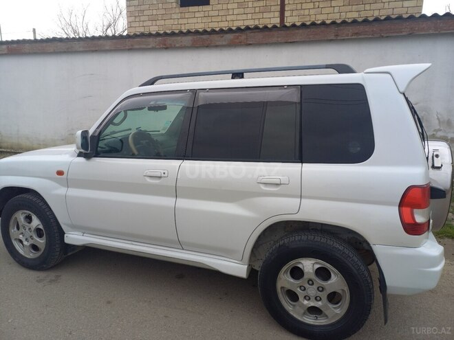 Mitsubishi Pajero io 2000, 300,000 km - 1.8 l - Şirvan