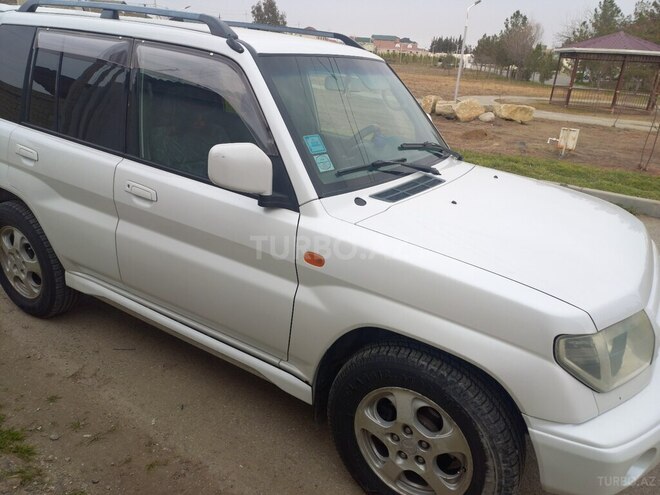 Mitsubishi Pajero io 2000, 300,000 km - 1.8 l - Şirvan