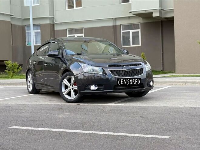 Chevrolet Cruze 2014, 297,849 km - 1.4 l - Sumqayıt