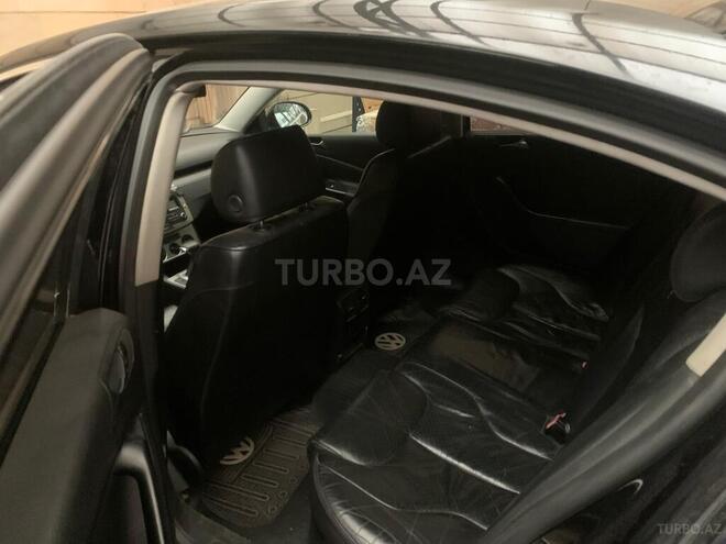 Volkswagen Passat 2005, 300,000 km - 2.0 l - Bakı