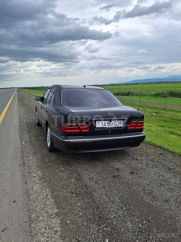Mercedes C 220 d 2000, 421,000 km - 2.2 л - Beyləqan