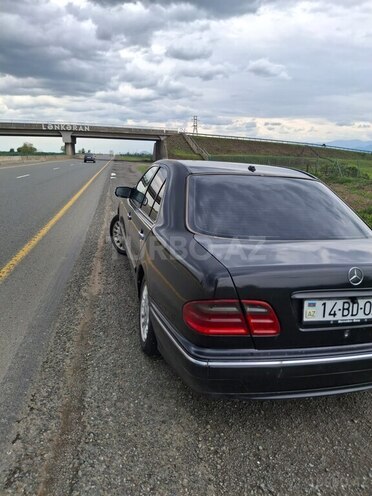 Mercedes C 220 d 2000, 421,000 km - 2.2 л - Beyləqan