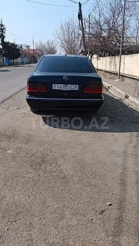Mercedes C 220 d 2000, 421,000 km - 2.2 л - Beyləqan