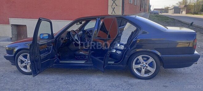 BMW 520 1995, 447,000 km - 2.0 l - Sumqayıt
