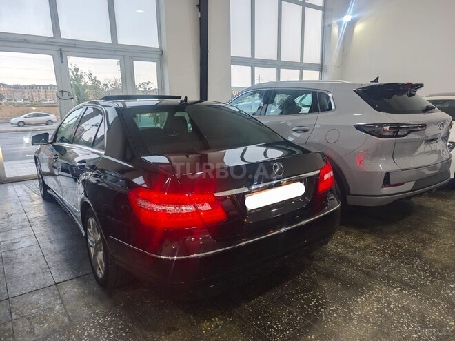 Mercedes E 220 d-10