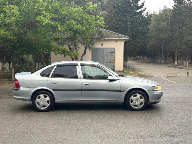 Opel Vectra 1998, 341,000 km - 2.0 l - Sumqayıt