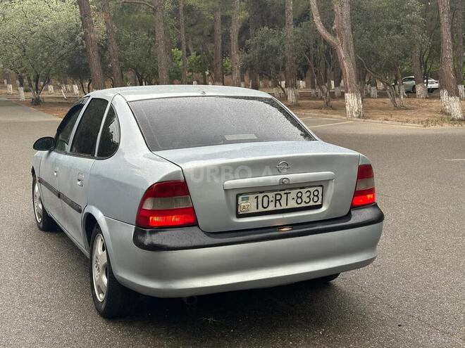 Opel Vectra 1998, 341,000 km - 2.0 l - Sumqayıt