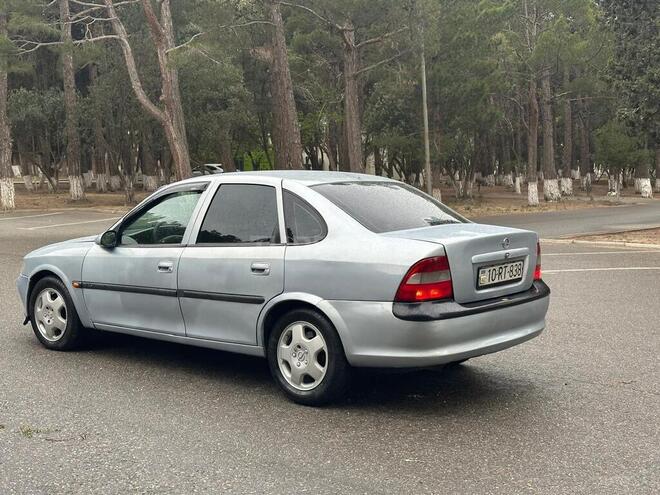 Opel Vectra 1998, 341,000 km - 2.0 l - Sumqayıt