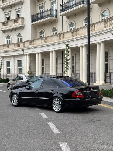 Mercedes E 270 2005, 306,000 km - 2.7 l - Bakı