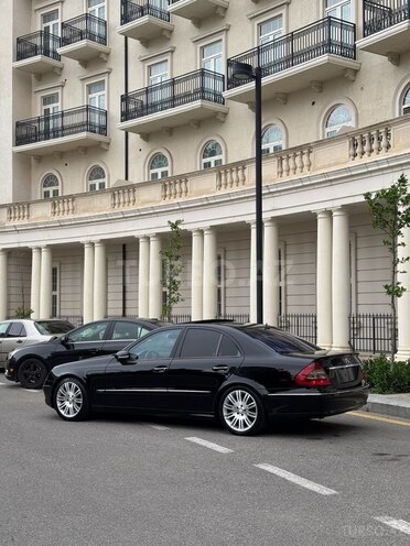 Mercedes E 270 2005, 306,000 km - 2.7 l - Bakı