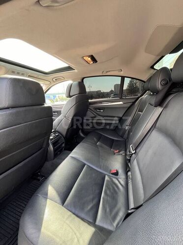 BMW 528 2012, 240,000 km - 2.0 l - Sumqayıt