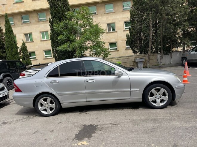 Mercedes C 200-3