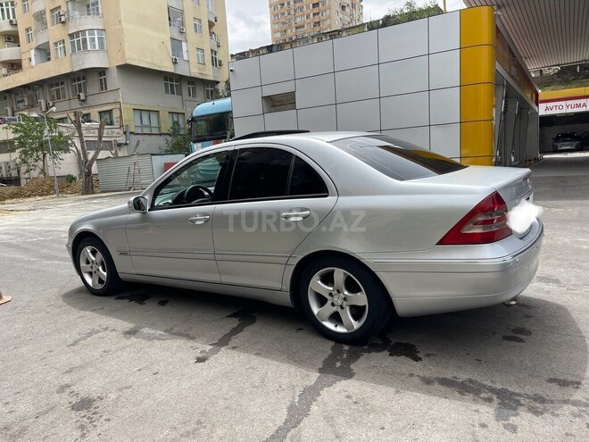 Mercedes C 200-4