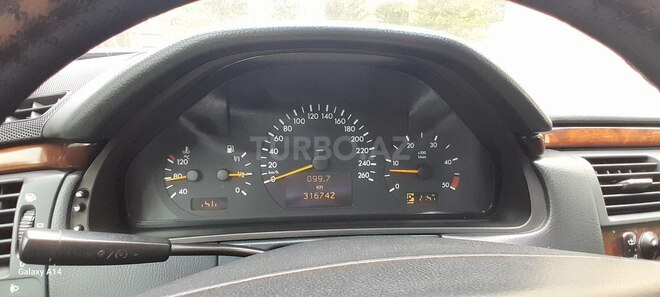 Mercedes E 200 d 2000, 316,742 km - 2.2 л - Sumqayıt