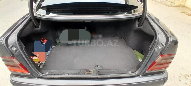 Mercedes E 200 d 2000, 316,742 km - 2.2 л - Sumqayıt