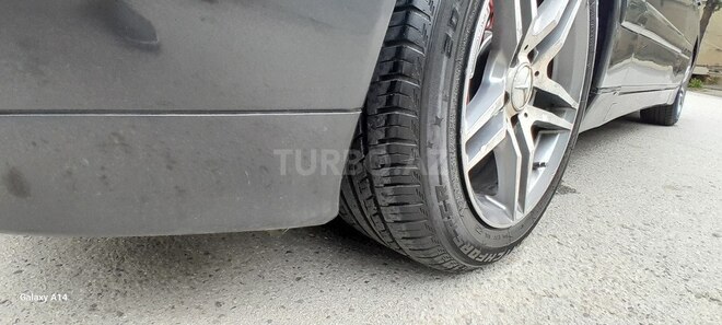 Mercedes E 200 d 2000, 316,742 km - 2.2 л - Sumqayıt