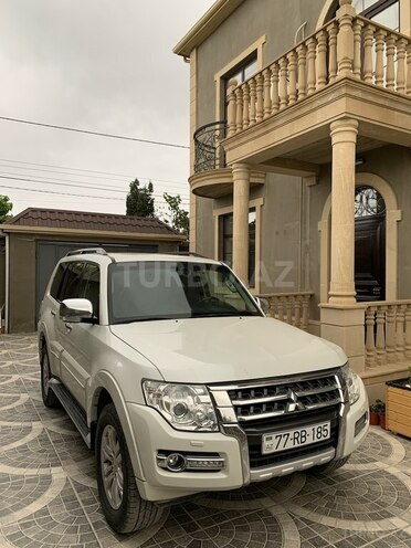 Mitsubishi Pajero 2015, 172,000 km - 3.0 l - Sumqayıt