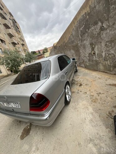 Mercedes C 220 d 1999, 456,000 km - 2.2 л - Bakı