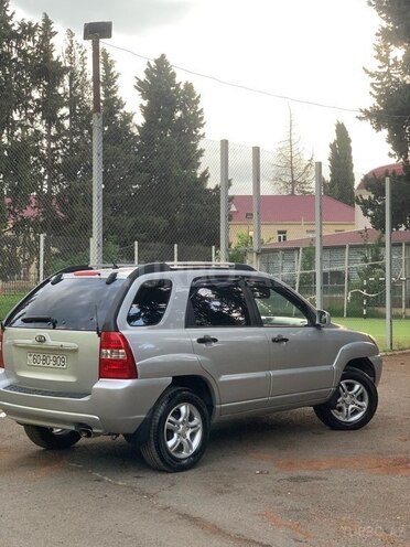 Kia Sportage 2006, 206,000 km - 2.0 л - Tovuz